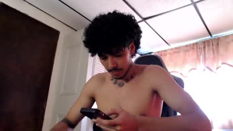 Snapshot of bra_c chatting on July 10, 7:49 pm bra_c online show from July 10, 7:49 pm