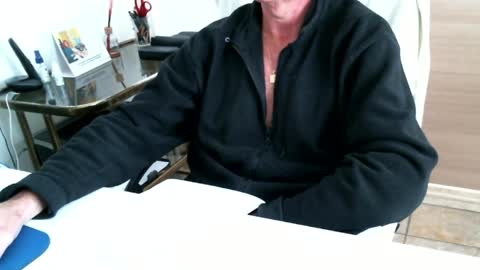 Snapshot of braccobald chatting on March 17, 9:12 am Braccobald online show from March 17, 9:12 am