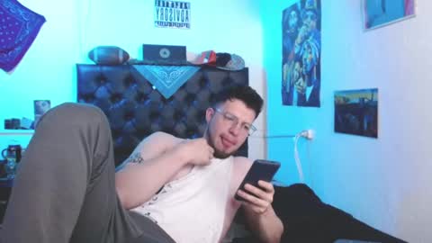 brad hot boy online show from January 21, 6:12 pm