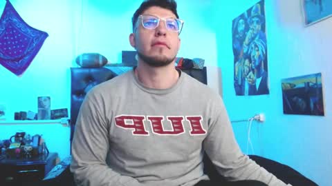 brad hot boy online show from September 16, 3:46 pm