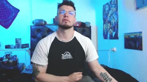 brad hot boy online show from October 21, 3:46 pm