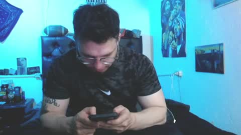 brad hot boy online show from June 17, 2:36 am