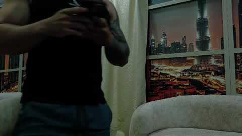 Snapshot of brad_summer chatting on June 6, 5:39 pm brad summer online show from June 6, 5:39 pm
