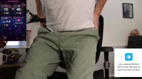 Snapshot of bradbronton chatting on December 26, 3:10 pm BradBronton online show from December 26, 3:10 pm