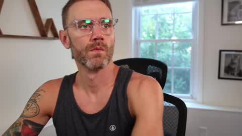 Snapshot of bradbronton chatting on September 17, 5:25 pm BradBronton online show from September 17, 5:25 pm