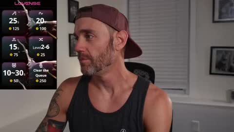 Snapshot of bradbronton chatting on September 18, 9:44 am BradBronton online show from September 18, 9:44 am