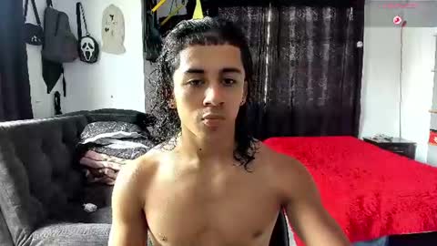 Snapshot of bradley_strong_ chatting on June 20, 3:15 pm Bradley Strong online show from June 20, 3:15 pm