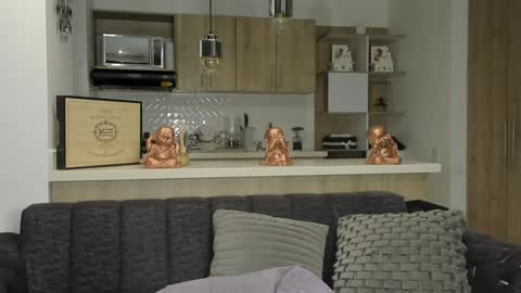 bradleymartin7 online show from January 24, 4:16 am