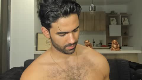 bradleymartin7 online show from February 20, 2:40 am