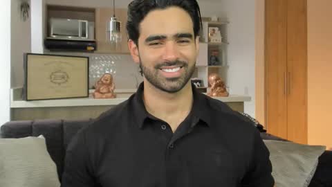 bradleymartin7 online show from September 14, 4:39 pm