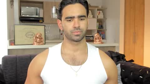 bradleymartin7 online show from November 26, 9:16 pm