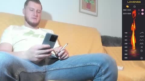 Call me Alex online show from December 5, 12:11 pm