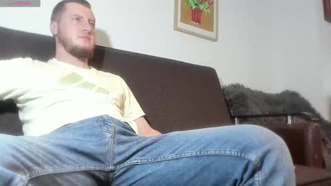 Call me Alex online show from February 3, 9:50 pm