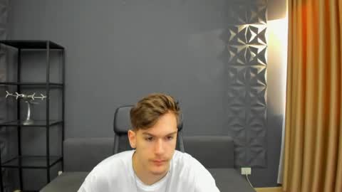 BradyFlint online show from April 27, 4:21 am