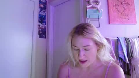 i am a naughty jedi knight online show from March 31, 2:39 pm