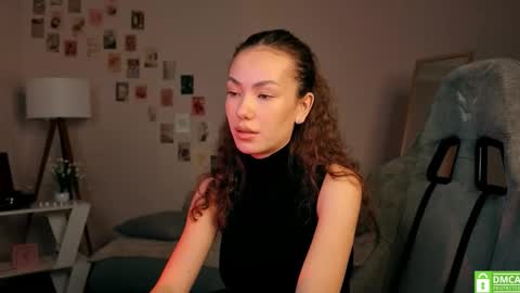 Lilly online show from November 14, 1:43 pm