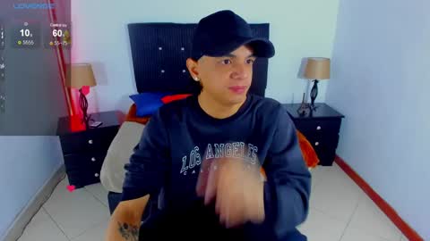 Snapshot of brand_hades chatting on December 11, 1:49 pm B R A N D online show from December 11, 1:49 pm