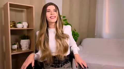 Branda online show from November 18, 1:15 pm