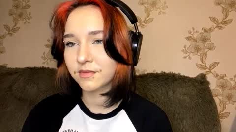 Emily online show from February 6, 5:27 pm