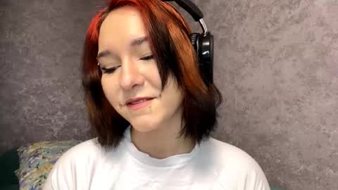 Emily online show from February 7, 3:16 pm