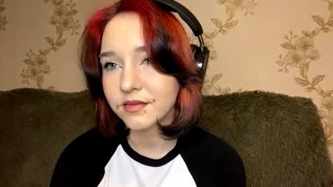 Emily online show from February 12, 5:08 pm