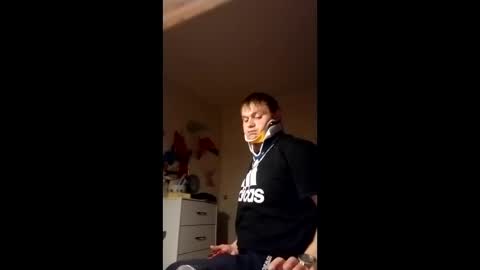 brandon281997 online show from February 20, 2:30 am