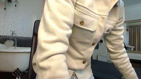 BrandonTateX online show from November 10, 8:35 am