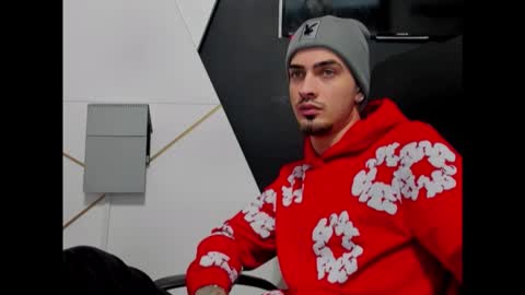 BrandonTateX online show from December 20, 8:21 am