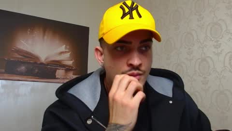 BrandonTateX online show from April 7, 12:27 pm