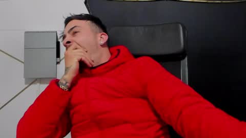 BrandonTateX online show from April 22, 4:48 am