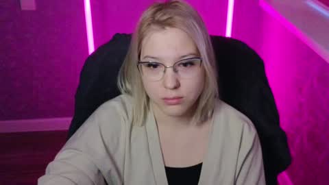 Belle  online show from January 19, 3:08 am