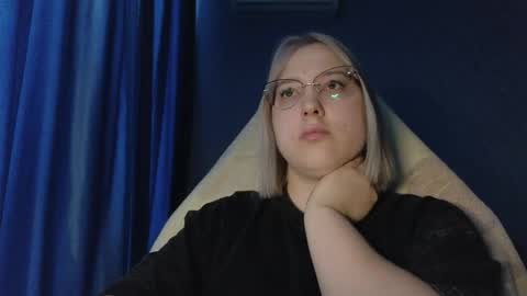 Belle  online show from March 12, 2:50 am