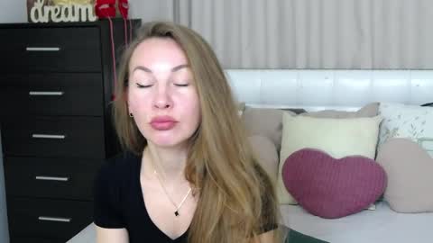 Brandy Gem online show from April 13, 6:52 am