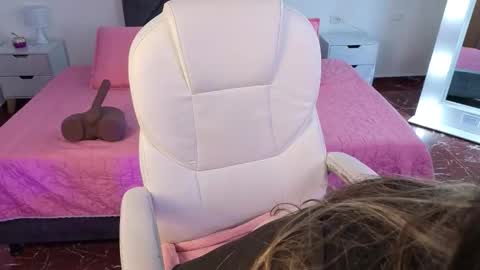 BRANDY  online show from November 17, 4:29 am