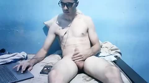 PutoBR online show from March 18, 2:47 am