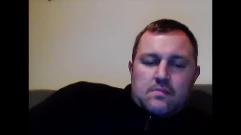 Snapshot of brasso1982 chatting on December 21, 11:34 pm willywinker online show from December 21, 11:34 pm