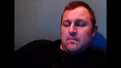 Snapshot of brasso1982 chatting on March 3, 10:42 pm willywinker online show from March 3, 10:42 pm