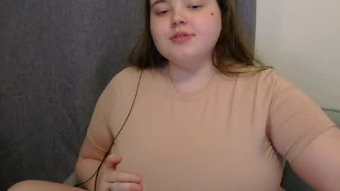 Snapshot of brattyprincess_emma chatting on April 28, 6:57 pm Emma online show from April 28, 6:57 pm