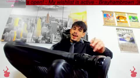Snapshot of brayhambrown chatting on May 4, 2:40 am brayhambrown online show from May 4, 2:40 am