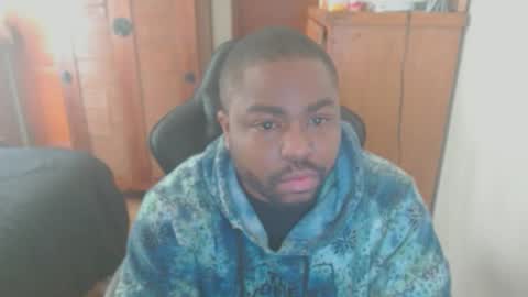 Breadw1nnah online show from December 3, 7:33 pm