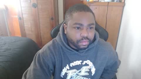 Breadw1nnah online show from December 10, 5:00 pm