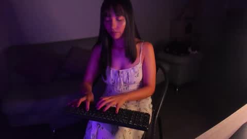 breakfastwithtiffanys online show from March 14, 1:12 am