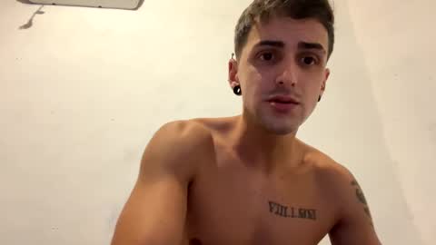 breanexe online show from October 24, 11:45 pm