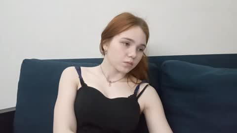 Dina online show from April 20, 4:43 pm