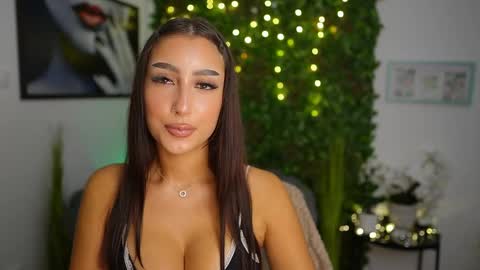 Bree online show from September 13, 2:28 pm