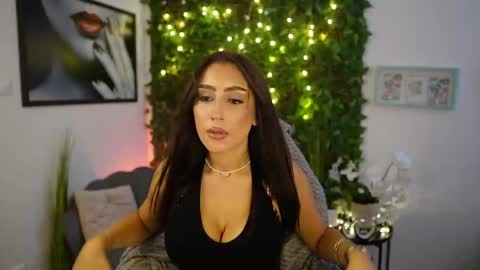 Bree online show from September 28, 1:27 pm