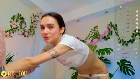 Ashley Dolce and Lou online show from January 28, 3:35 pm