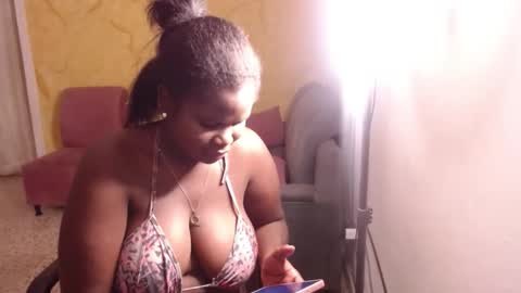 Valentina online show from February 24, 7:00 am