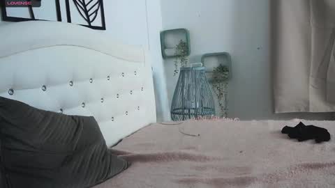 Brelland online show from February 6, 4:36 pm