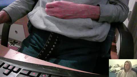 bremer64 online show from October 18, 11:44 am